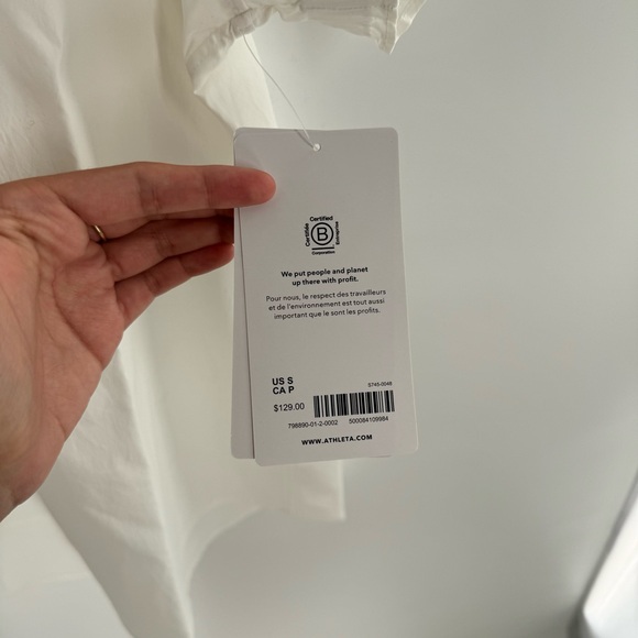 New! Athleta Levitate Poplin Tee Short Sleeve Blouse Size Small - Picture 6 of 12